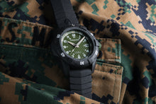 Load image into Gallery viewer, Protek USMC Carbon Composite 1200 Dive Series (Green)